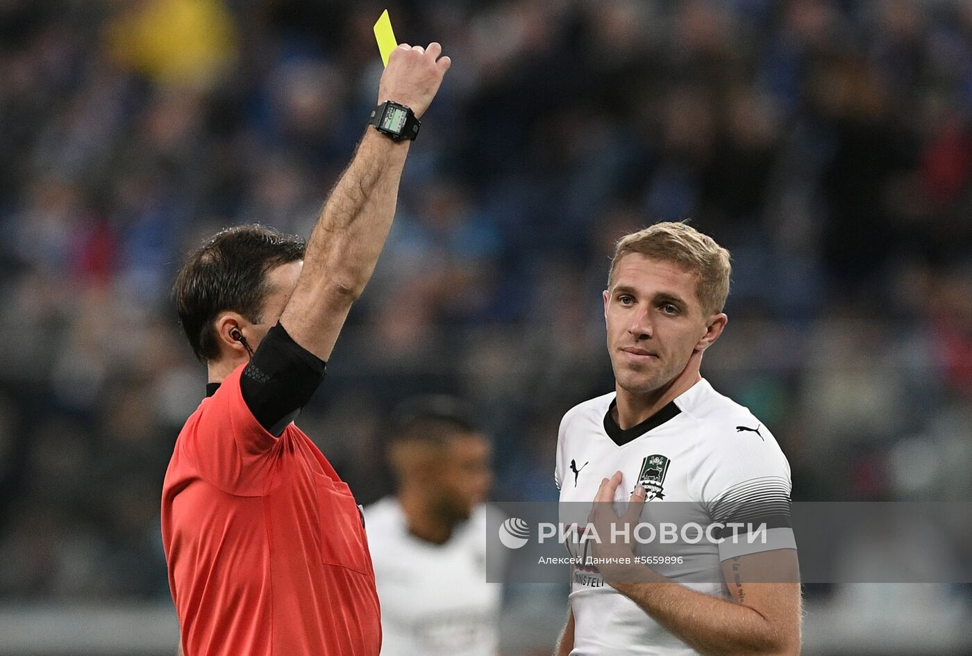 Футбол. РПЛ. Матч "Зенит" - "Краснодар"