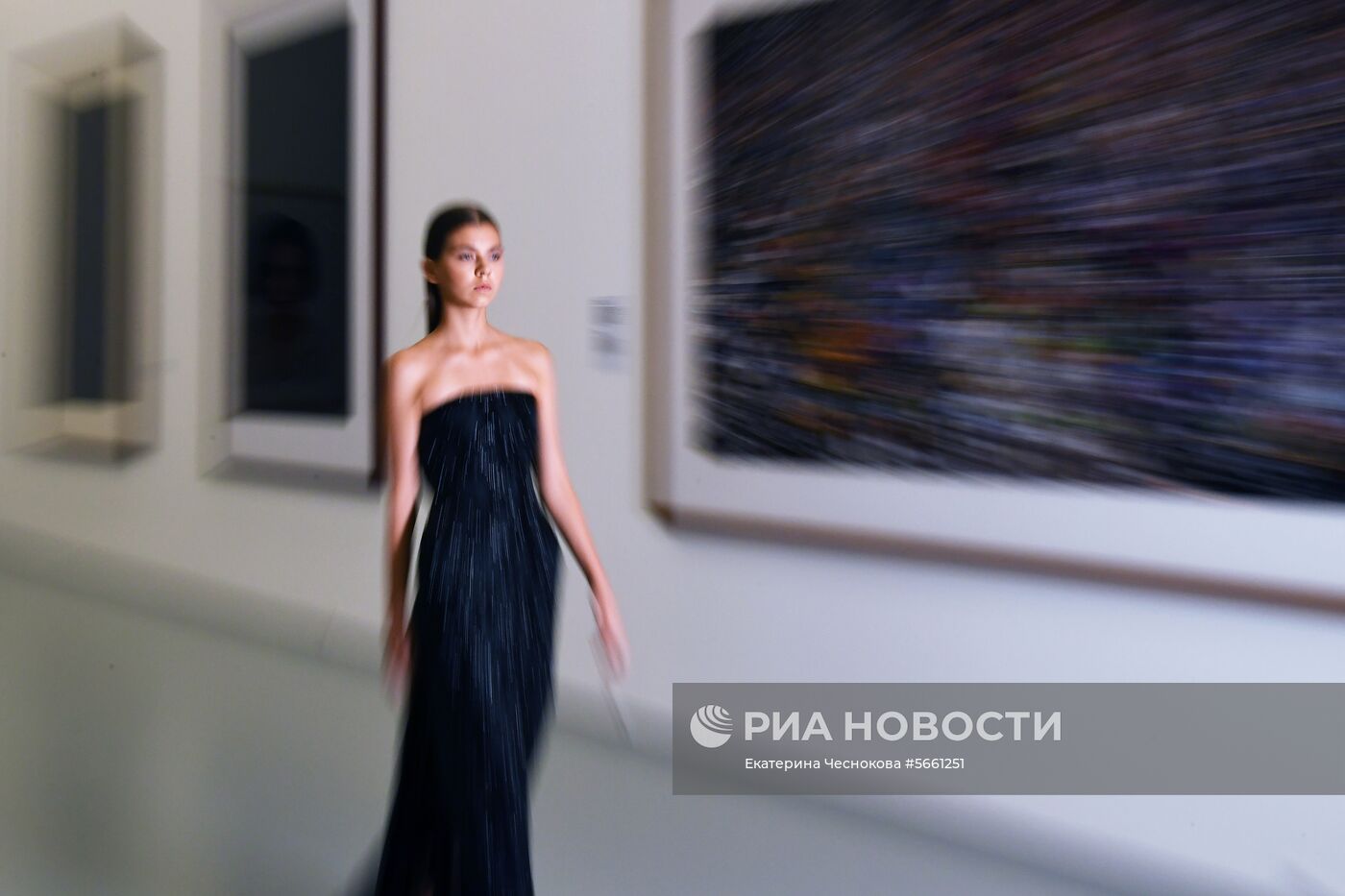 Выставка "Катарские сезоны" в Москве