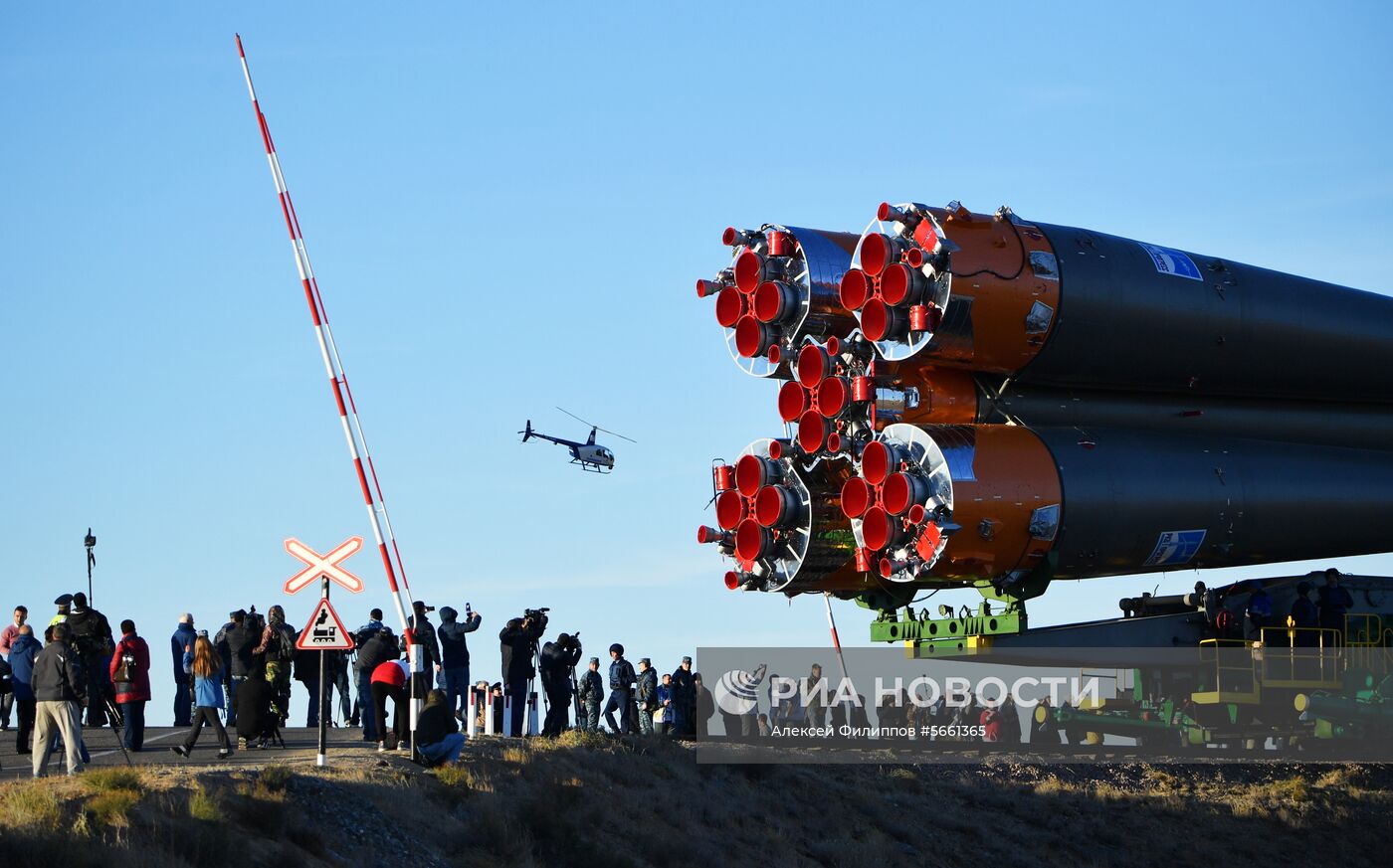 Вывоз РКН "Союз-ФГ" с ТПК "Союз МС-10"