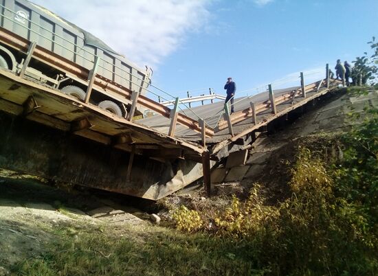 Обрушение автомобильного моста в Мордовии
