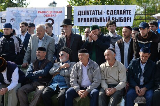 Митинг в Магасе против принятия соглашения об установлении границы между Ингушетией и Чечней