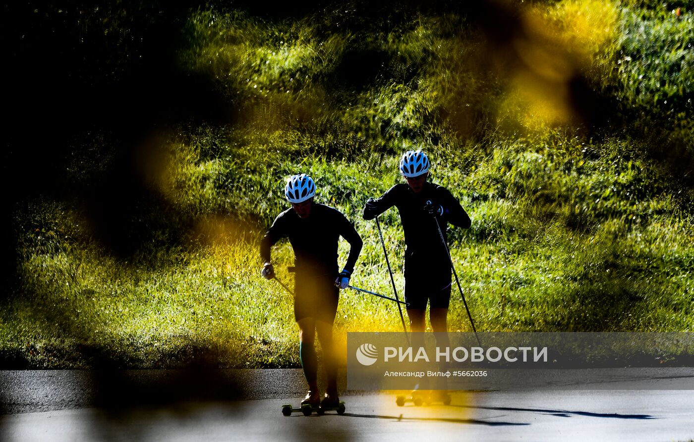 Тренировочный сбор российских команд по биатлону и лыжным гонкам