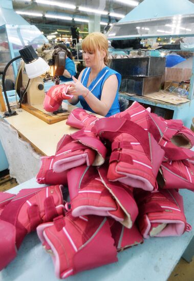 Обувная фабрика "Юничел" в Челябинской области