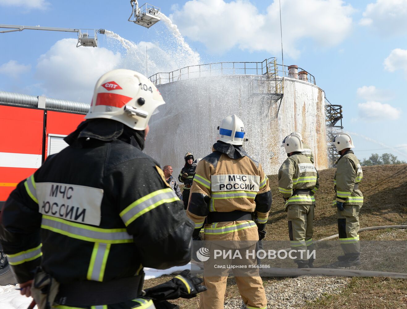 Учения МЧС по тушению природных пожаров в Грозном