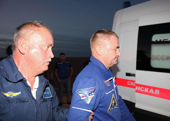 Ситуация вокруг аварийного запуска ракеты-носителя "Союз-ФГ" с кораблем "Союз МС-10" на Байконуре