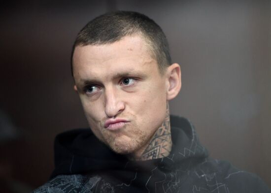 Рассмотрение ходатайства следствия об аресте А. Кокорина и П. Мамаева