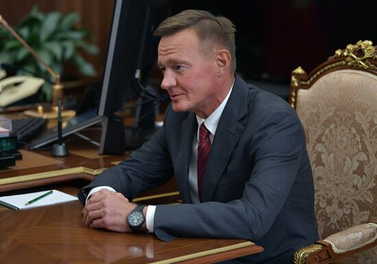 Президент РФ В. Путин назначил врио губернатора Курской области Р. Старовойта