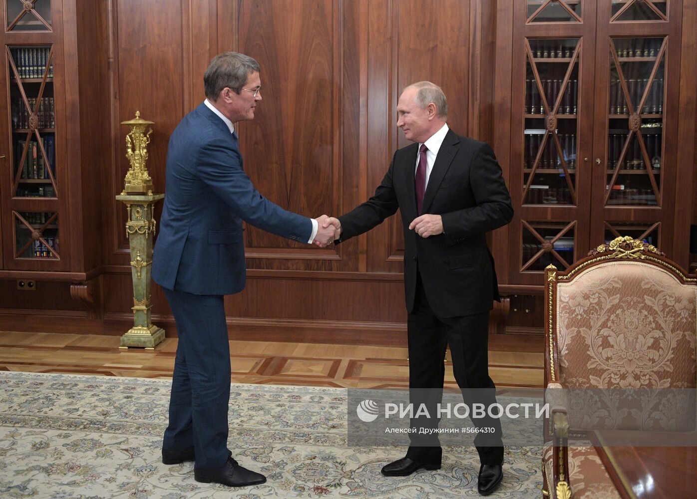 Президент РФ В. Путин назначил врио главы Башкирии Р. Хабирова