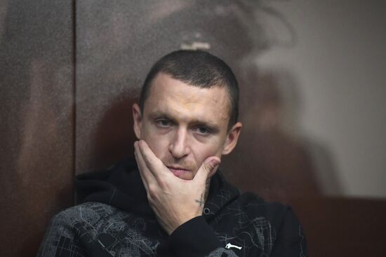 Рассмотрение ходатайства следствия об аресте А. Кокорина и П. Мамаева