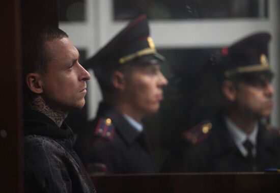 Рассмотрение ходатайства следствия об аресте А. Кокорина и П. Мамаева