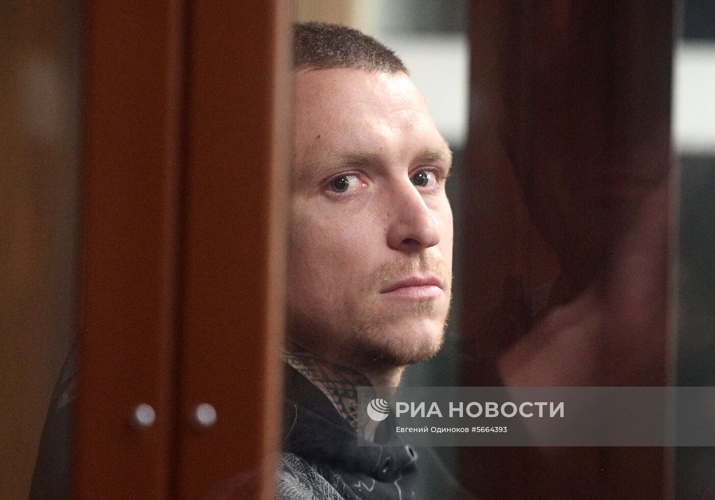 Рассмотрение ходатайства следствия об аресте А. Кокорина и П. Мамаева
