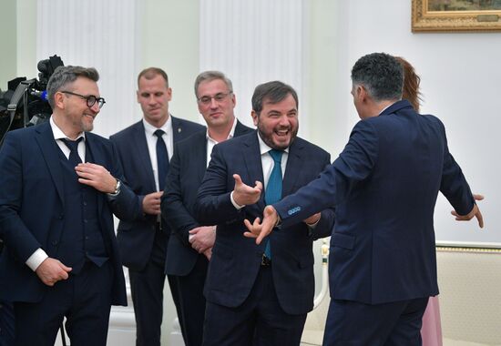 Президент РФ В. Путин встретится с руководством НТВ