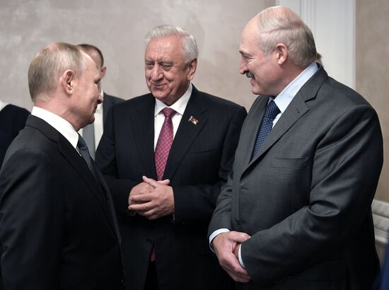 Визит президента РФ В. Путина в Белоруссию