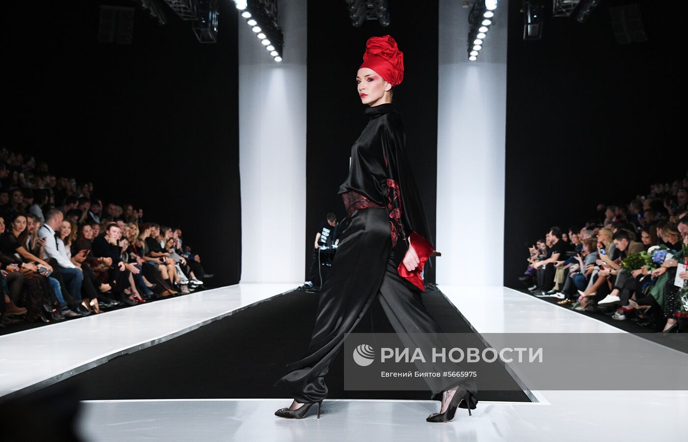 Mercedes-Benz Fashion Week Russia. День второй