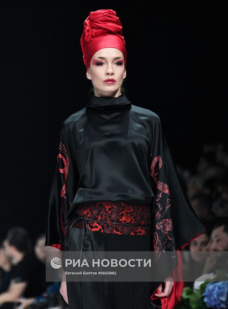 Mercedes-Benz Fashion Week Russia. День второй