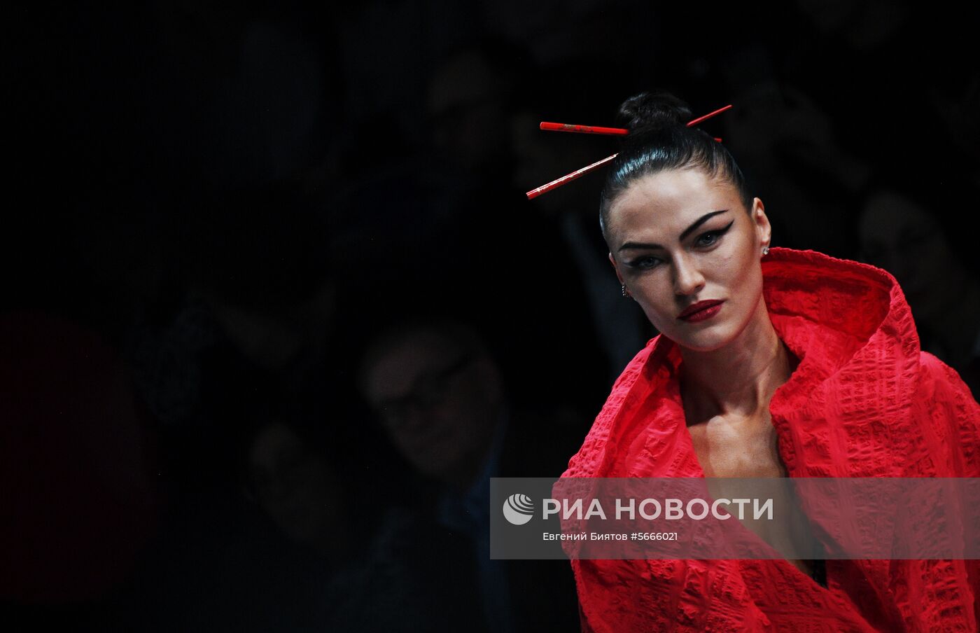 Mercedes-Benz Fashion Week Russia. День второй