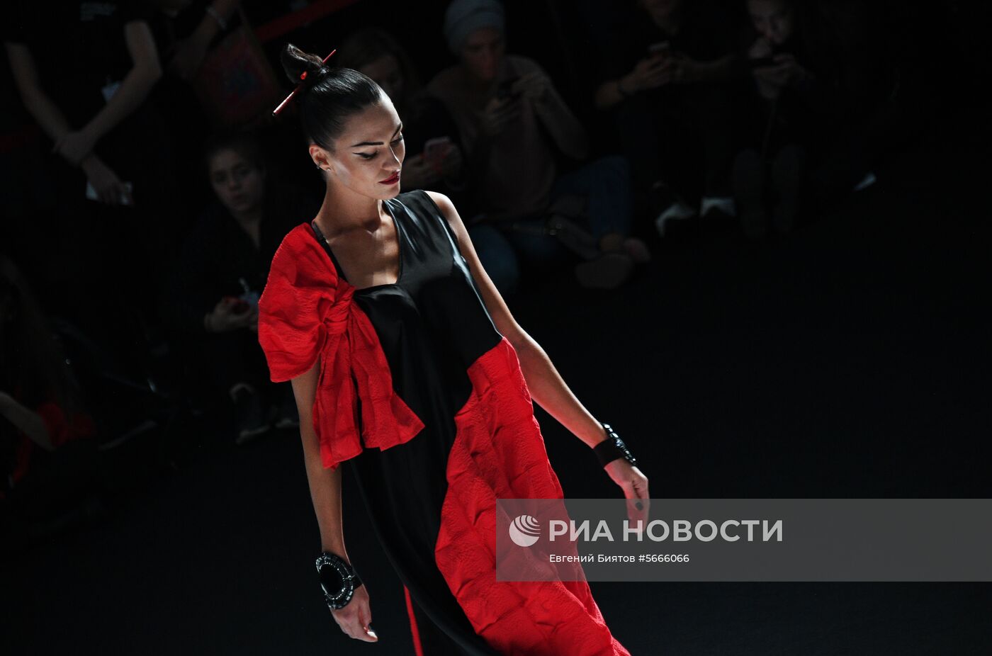 Mercedes-Benz Fashion Week Russia. День второй