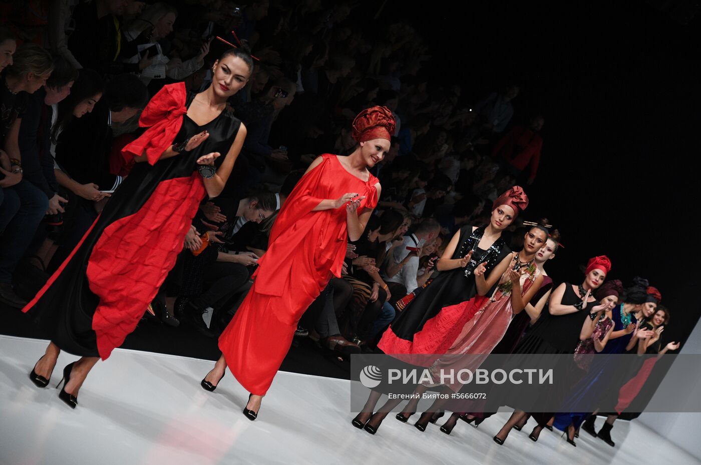 Mercedes-Benz Fashion Week Russia. День второй