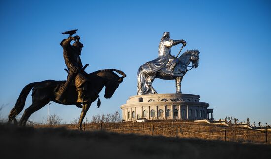 Страны мира. Монголия