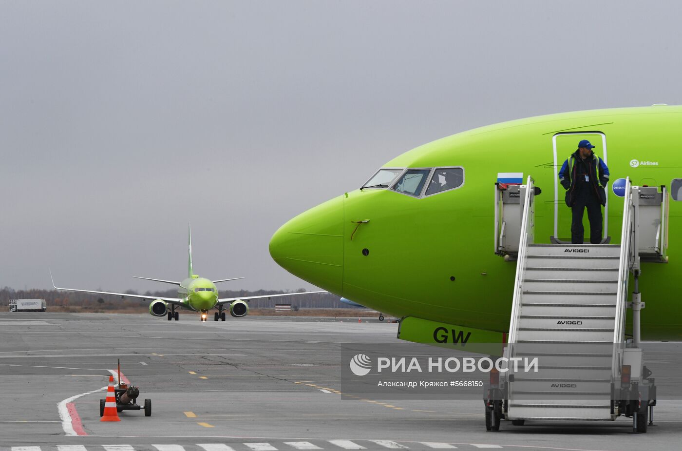 S7 получила первый в России Boeing 737 MAX