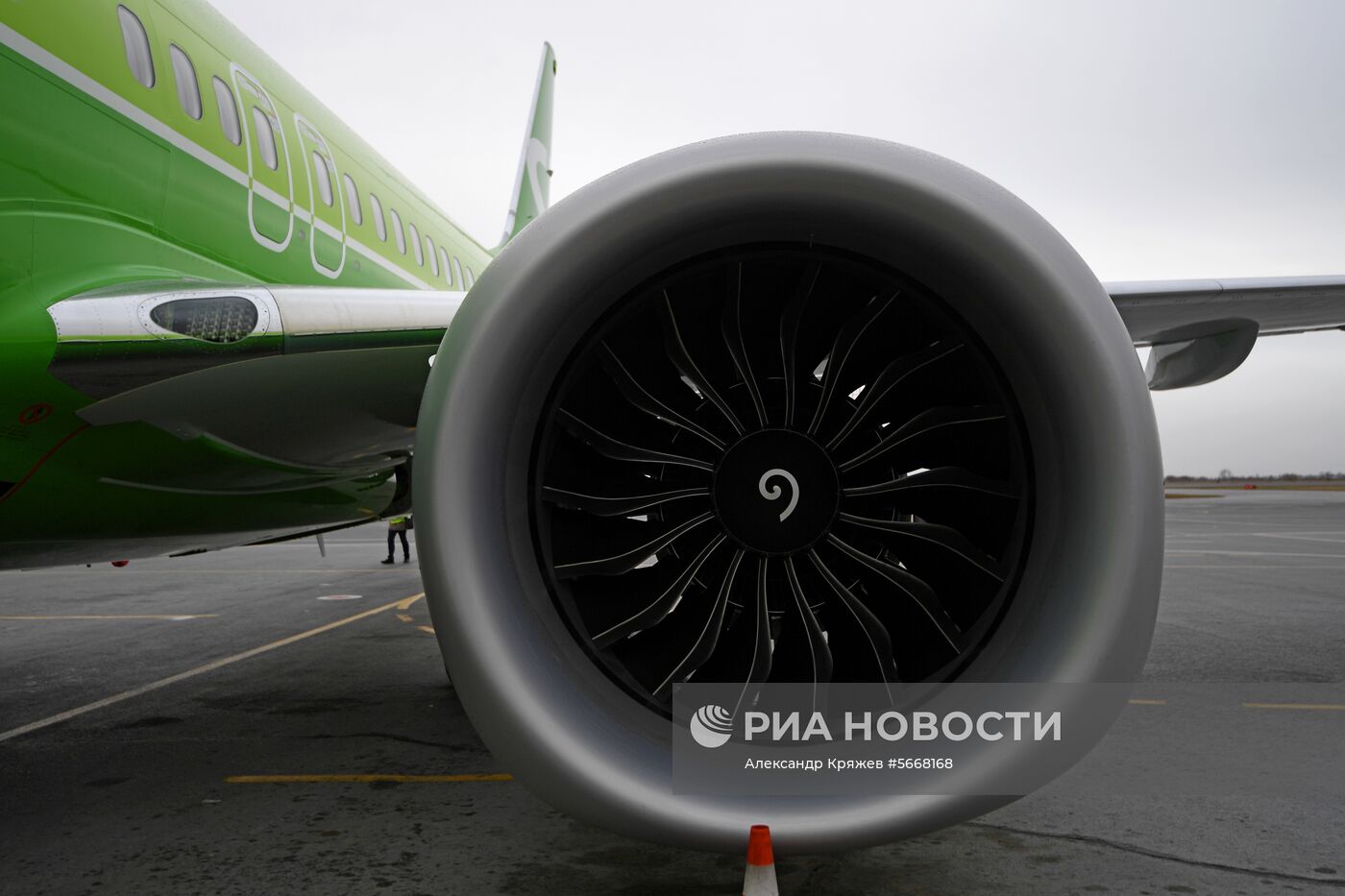 S7 получила первый в России Boeing 737 MAX