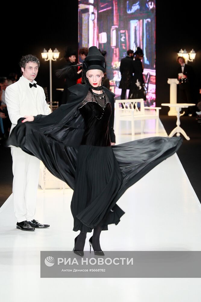 Показ коллекции В. Зайцева «Русские сезоны в Париже» на Mercedes-Benz Fashion Week Russia