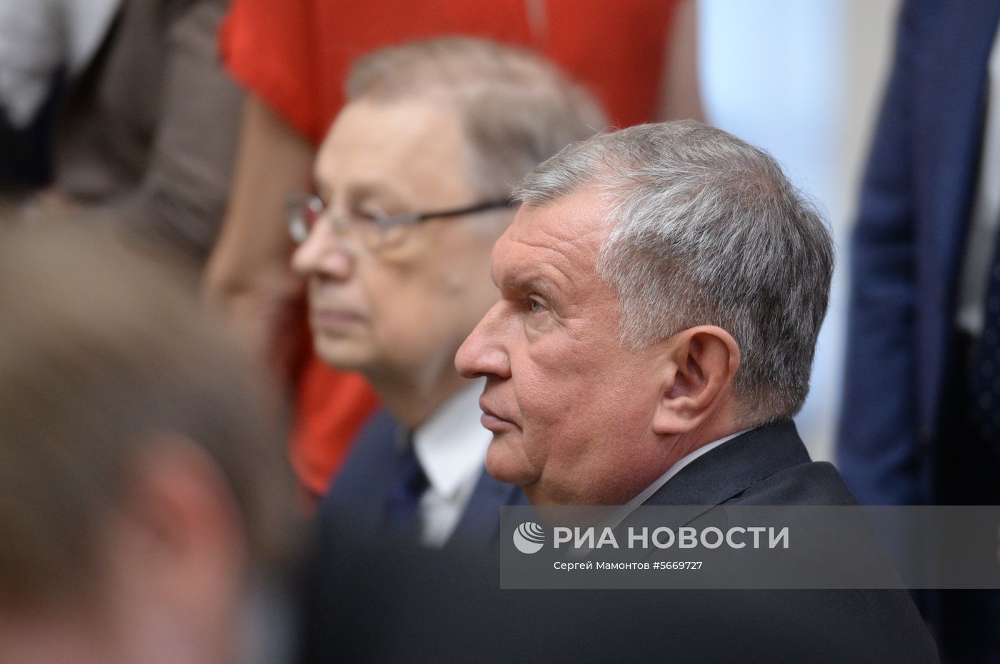 Президент РФ В. Путин встретился с президентом Египта А. Сиси
