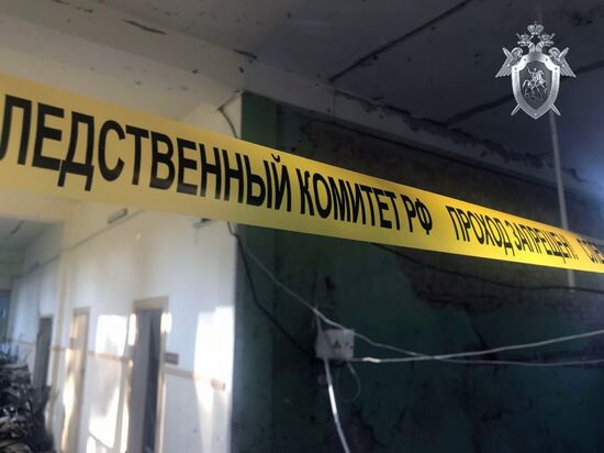 Следователи СК РФ осмотрели место происшествия в керченском колледже