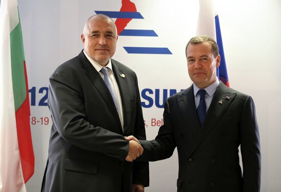 Премьер-министр РФ Д. Медведев на саммите "Азия – Европа" (АСЕМ). День второй