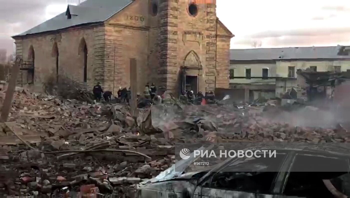 Взрыв на заводе пиротехники «Авангард» в Ленинградской области