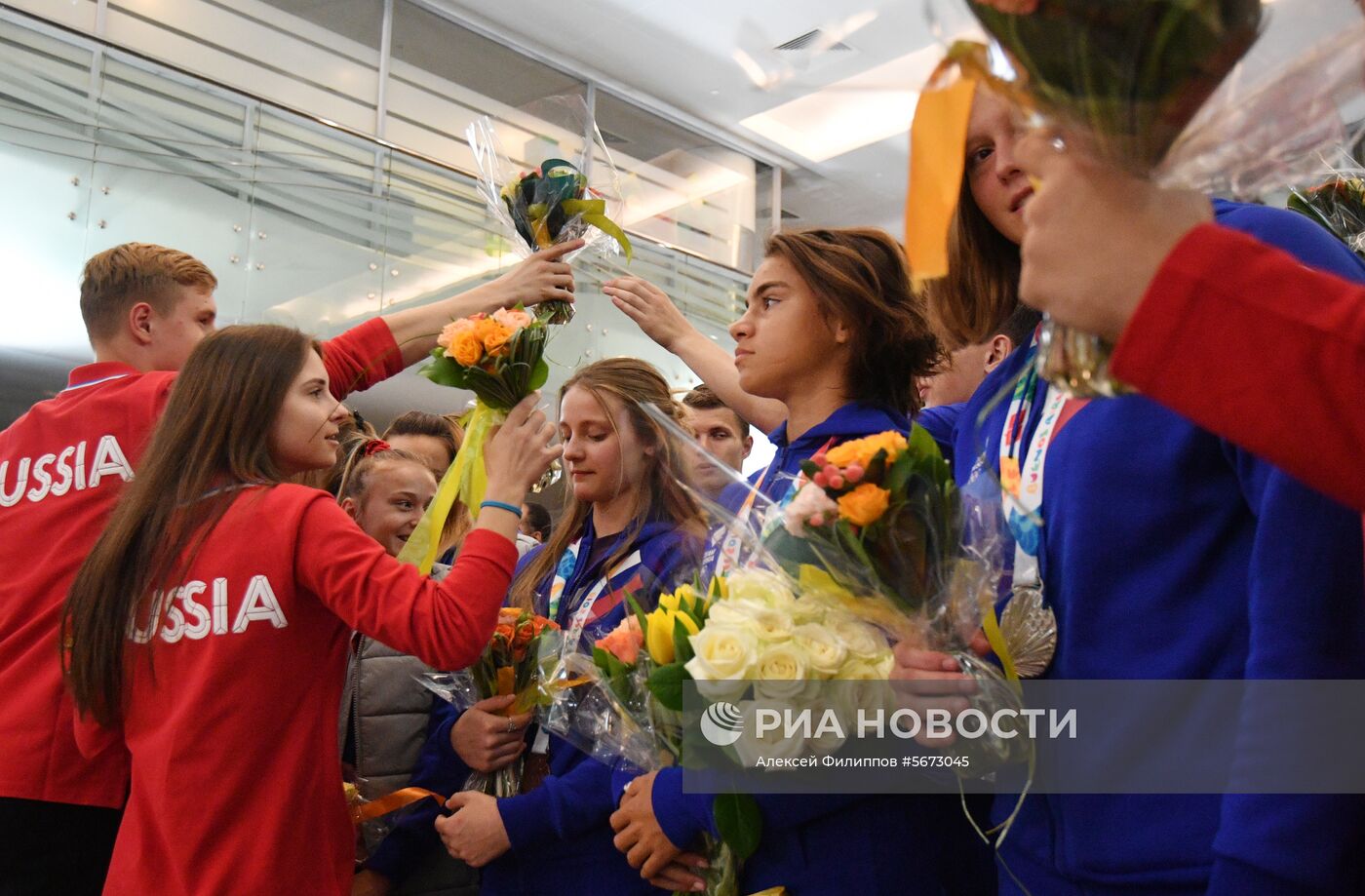 Встреча российских спортсменов - участников летних юношеских Олимпийских игр в Буэнос-Айрес