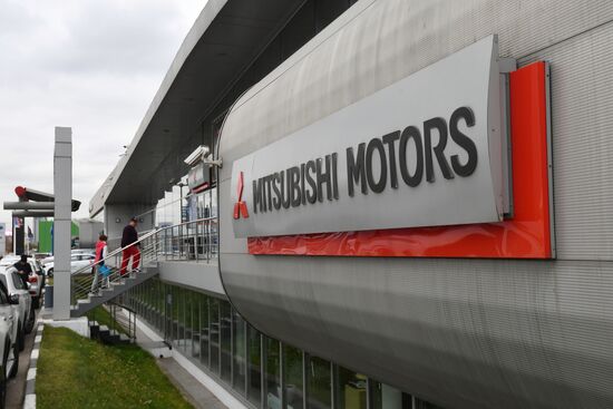 Автомобильные салоны в Москве 