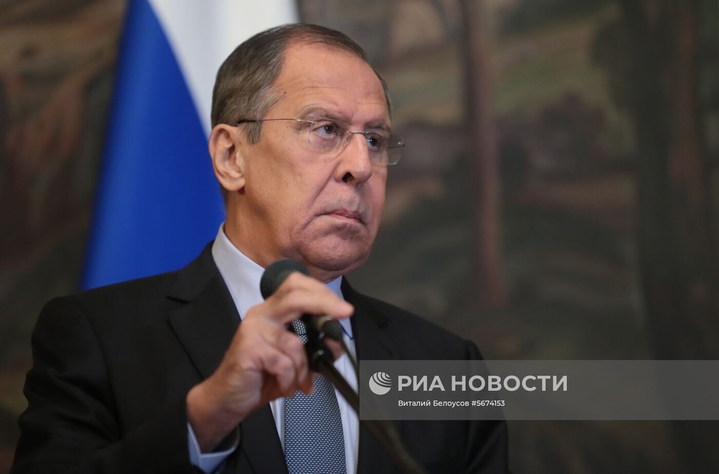 Встреча глав МИД РФ и Мадагаскара С. Лаврова и  Э. А. Максима Дуву