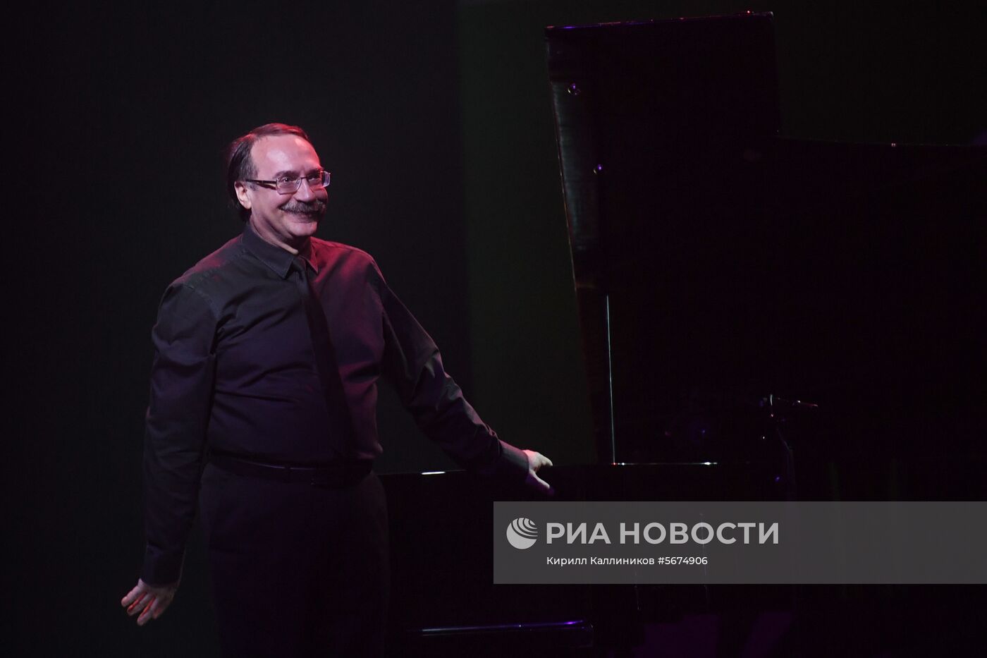 Театральная премия "Хрустальная Турандот"