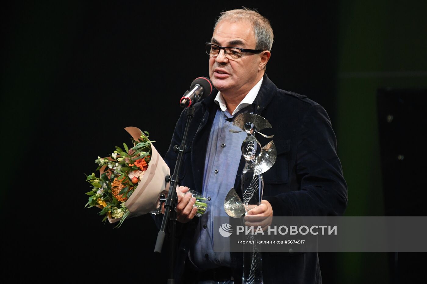Театральная премия "Хрустальная Турандот"