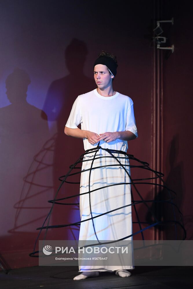 Репетиция спектакля "Макбет" в театре Ермоловой