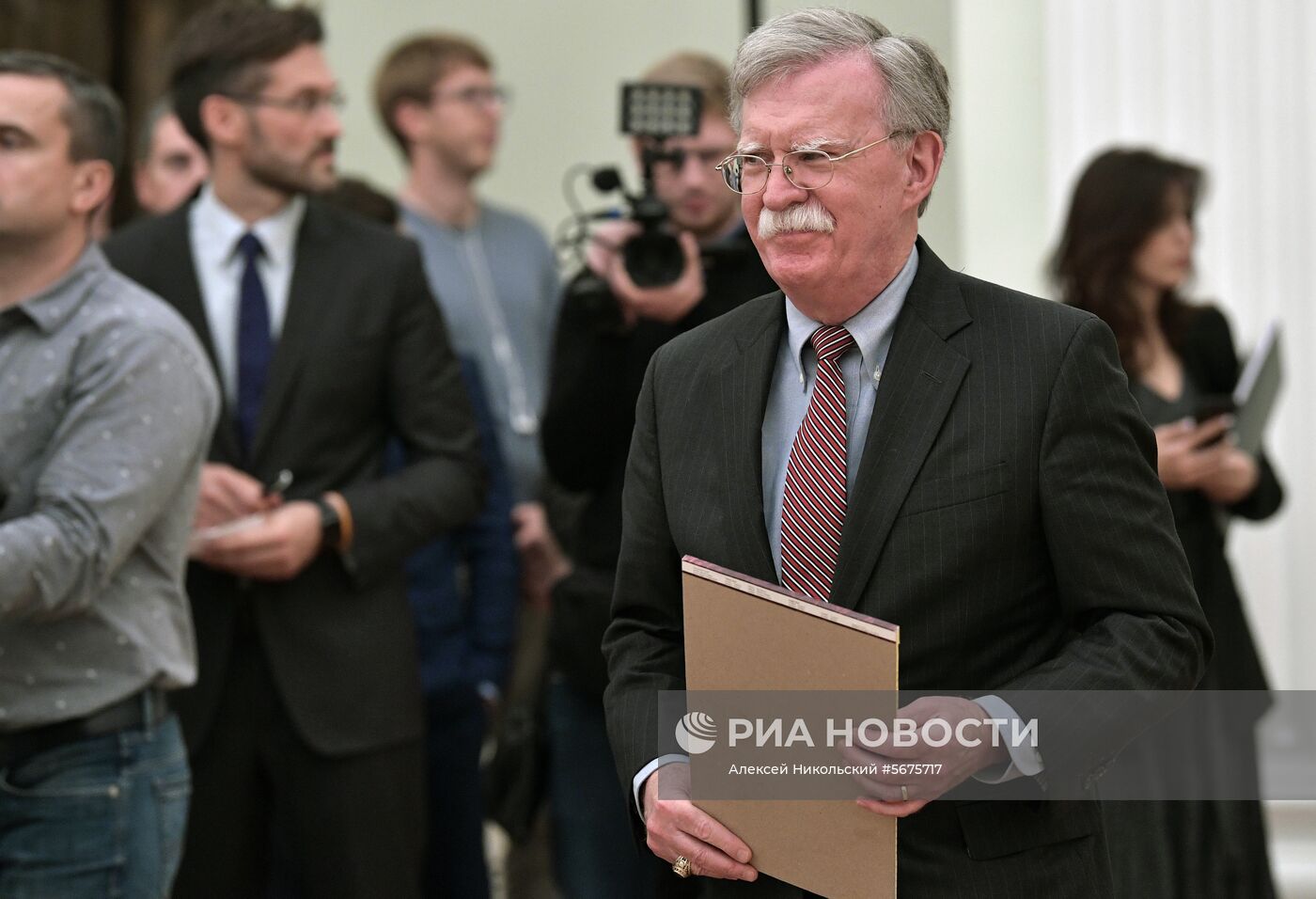 Встреча президента РФ В. Путина с помощником президента США по национальной безопасности Д. Болтоном