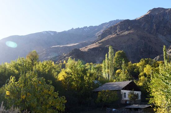 Страны мира. Таджикистан