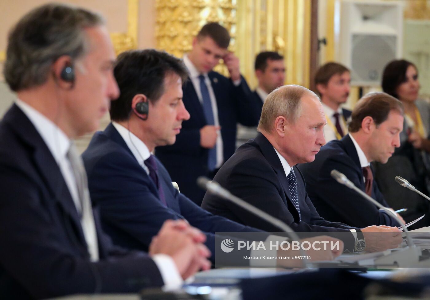 Встреча президента РФ В. Путина с премьер-министром Италии Дж. Конте