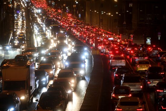 Пробки на дорогах в Москве