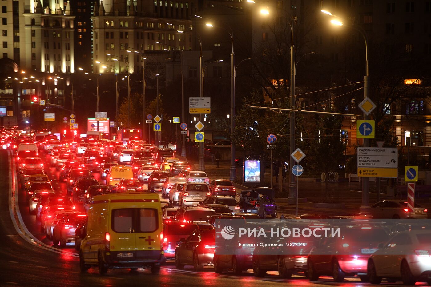 Пробки на дорогах в Москве