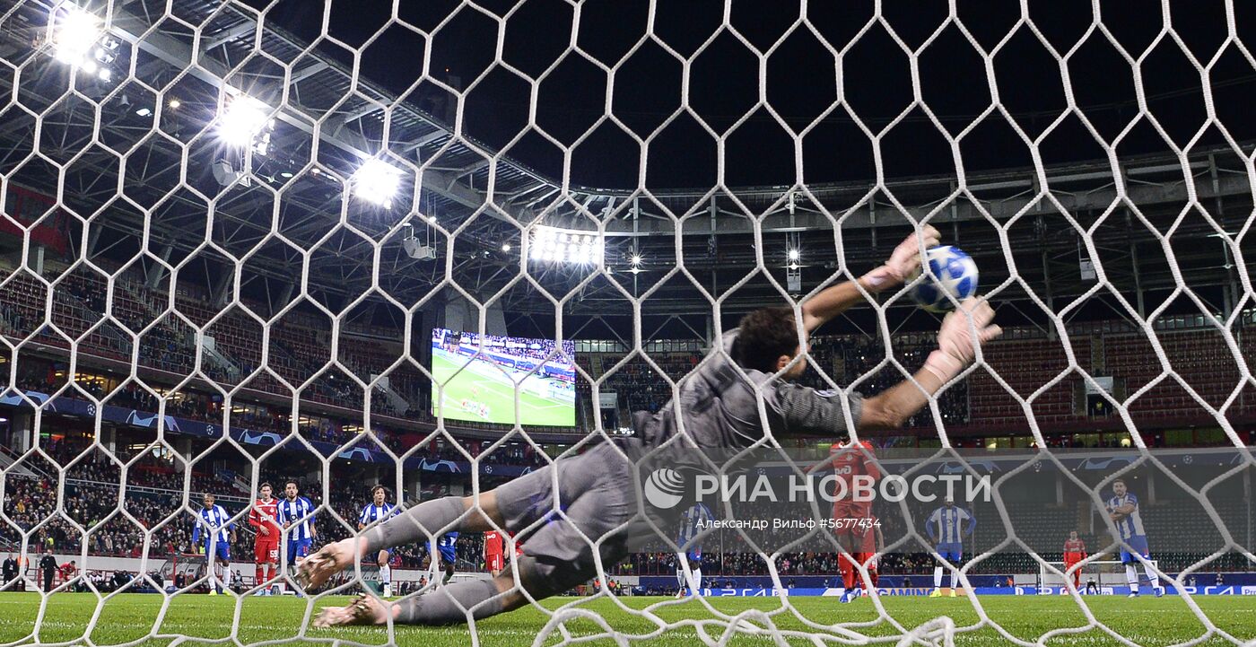 Футбол. Лига чемпионов. Матч "Локомотив" - "Порту"