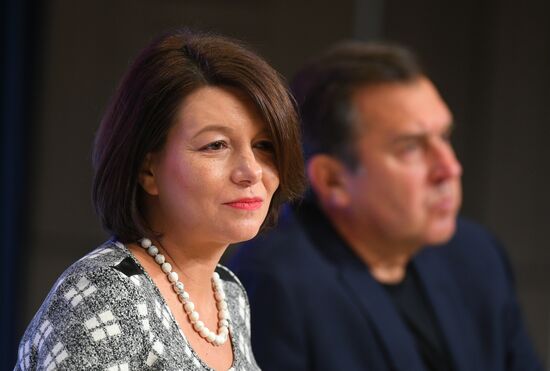 Творческая встреча с создателями картины "Пришелец"