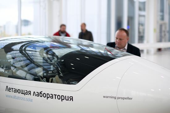 Презентация прототипа электросамолета для кругосветного полета