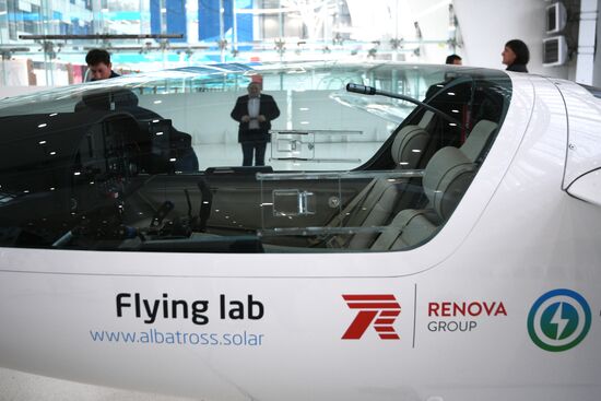 Презентация прототипа электросамолета для кругосветного полета