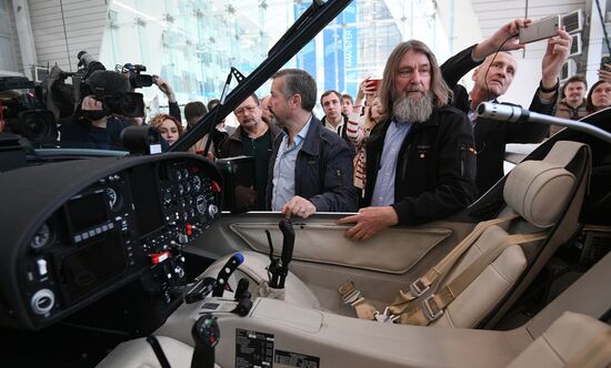 Презентация прототипа электросамолета для кругосветного полета