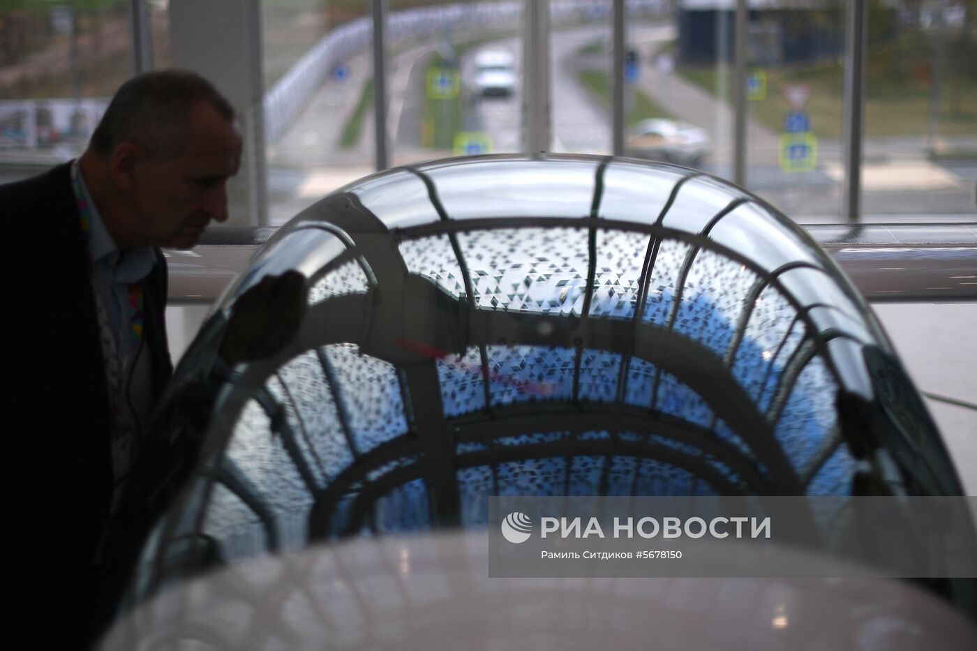 Презентация прототипа электросамолета для кругосветного полета