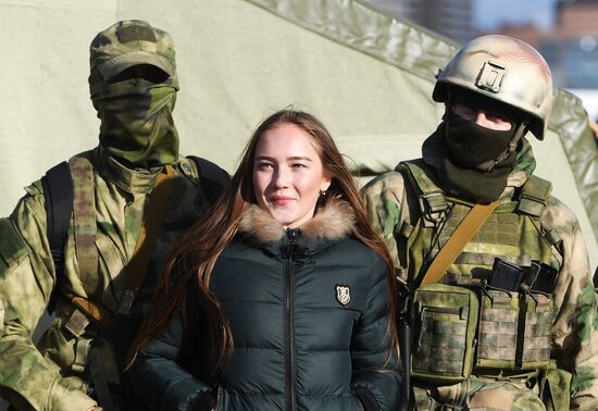 Акция "Военная служба по контракту – твой выбор!" в Казани
