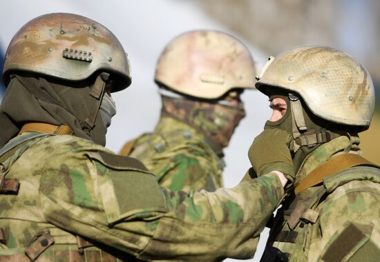 Акция "Военная служба по контракту – твой выбор!" в Казани