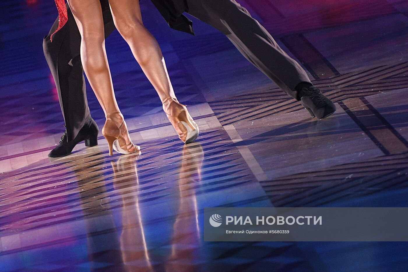 Чемпионат мира по европейским танцам